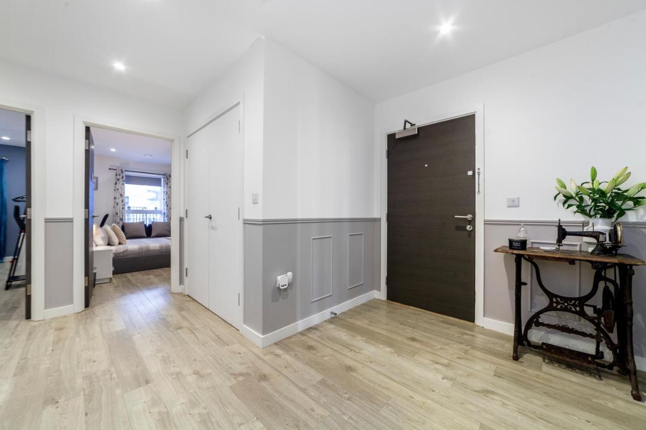 Ferienwohnung Private Double Bd With Optional Balcony, 15 Mins To London Cc Exterior foto